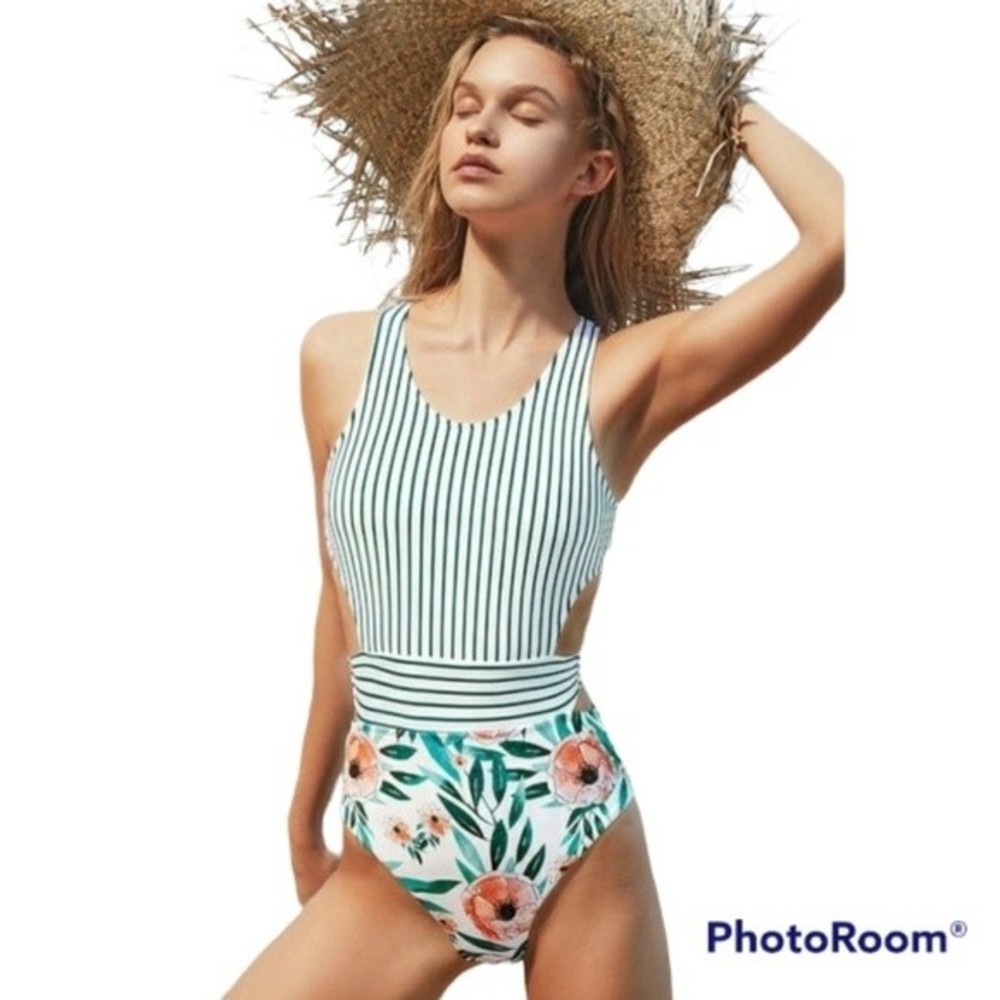 Cupshe Miss U Poppy Print Stripe and Floral Green Onepiece Swimsuit Size L